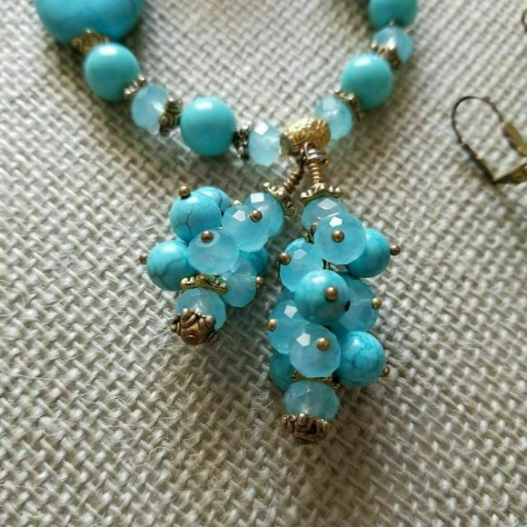 Howlite Bracelet & Dangle Earrings Set Blue Vintage Bead Stone Jewelry 3 Pc Lot - Picture 4 of 9